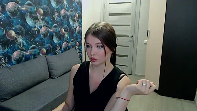 GinnyBlacky online show from 09/19/25, 04:29