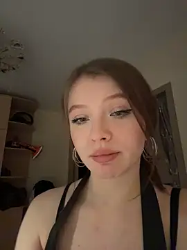 GinnyBlacky online show from 11/22/25, 09:25