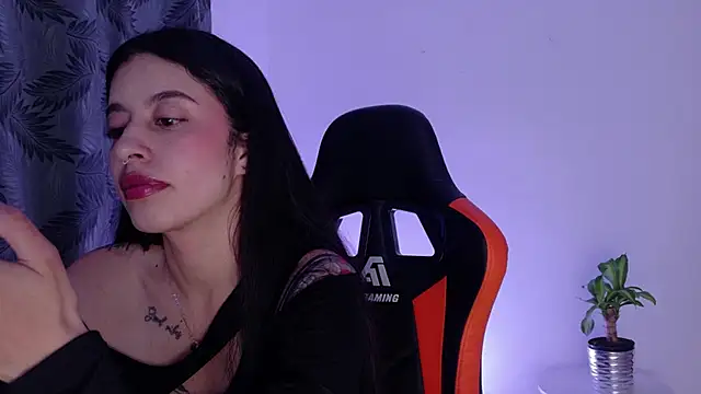 Misscarolsph online show from 07/07/26, 11:20
