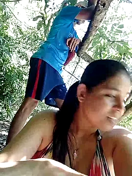 Snapshot of perversumm chatting on 09/27/25, 07:19 perversumm online show from 09/27/25, 07:19