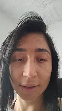 Elowyn online show from 12/14/25, 06:12