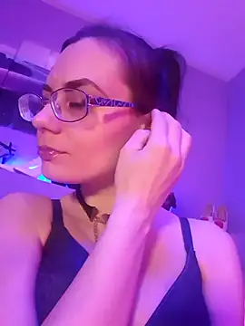 MilanaPure online show from 03/11/25, 08:09