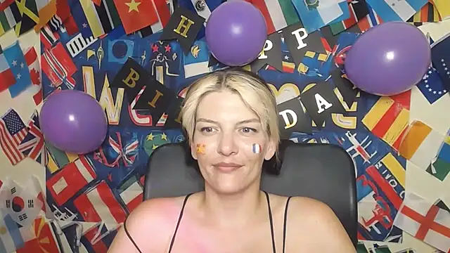 VanessaRey  online show from 07/14/26, 10:43