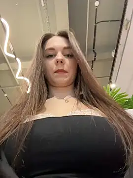 MilaBee online show from 04/17/26, 11:13