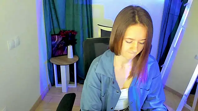 Catherine e online show from 10/11/25, 06:39