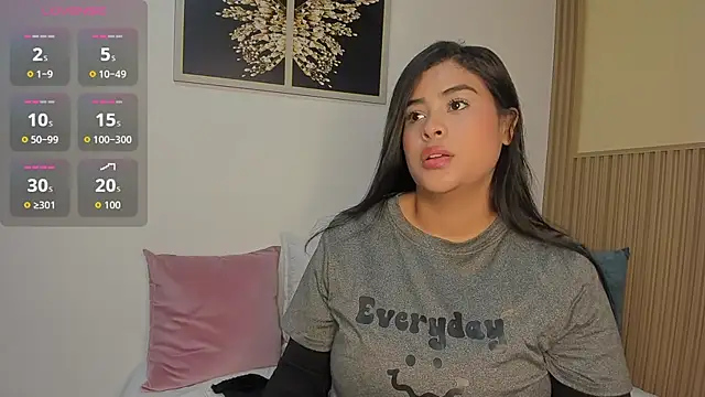 Snapshot of sharonscoth chatting on 09/11/25, 09:04 sharonscoth online show from 09/11/25, 09:04