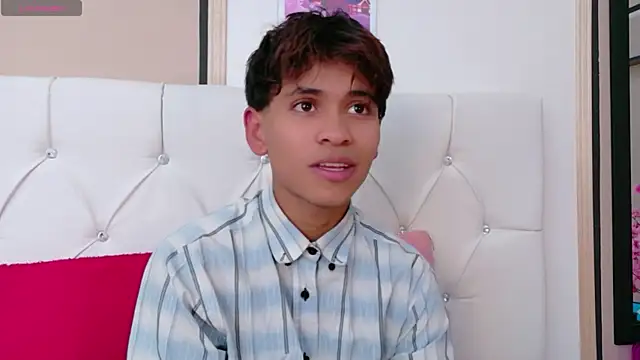 Ethan Westt online show from 04/07/26, 08:31