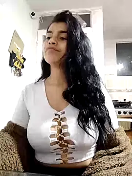 Snapshot of AlanaHotxx chatting on 03/20/25, 04:29 AlanaHotxx online show from 03/20/25, 04:29