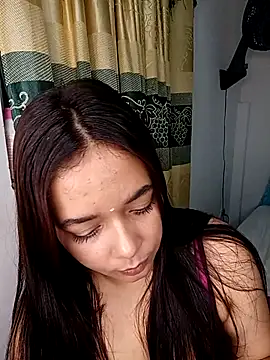 Snapshot of Deepika_padukoneNisha chatting on 09/15/25, 02:28 Deepika padukoneNisha online show from 09/15/25, 02:28