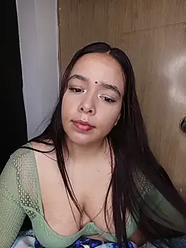 Snapshot of Deepika_padukoneNisha chatting on 09/22/25, 01:46 Deepika padukoneNisha online show from 09/22/25, 01:46