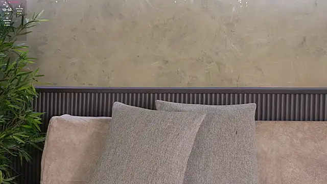 mia lacy  online show from 02/04/26, 04:18