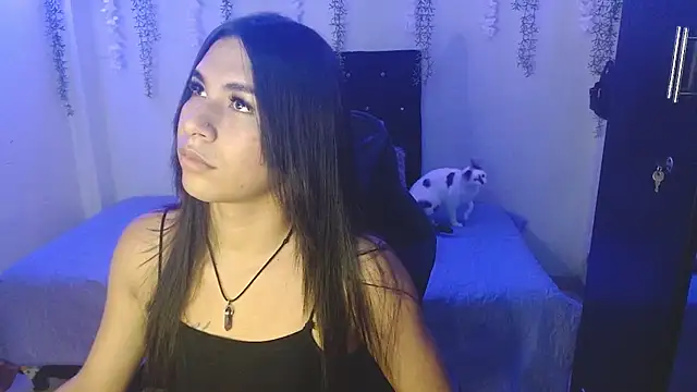 Snapshot of Lyaa_Cute chatting on 02/11/26, 03:44 Lyaa Cute online show from 02/11/26, 03:44