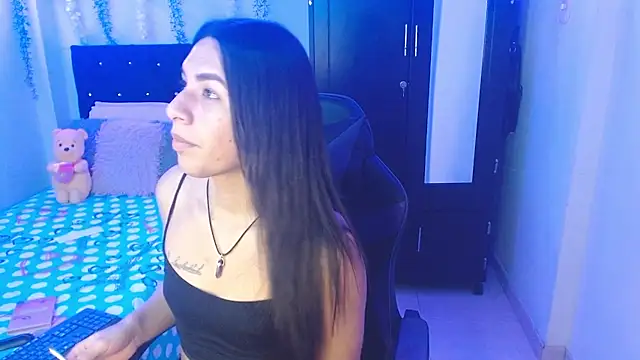 Snapshot of Lyaa_Cute chatting on 02/25/26, 03:05 Lyaa Cute online show from 02/25/26, 03:05