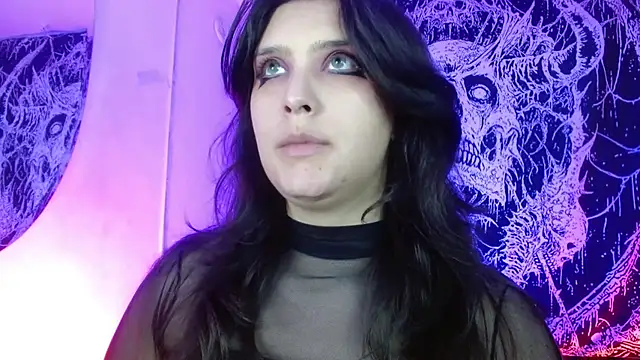 mikaskullcs online show from 12/13/25, 09:20