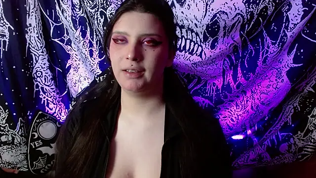 mikaskullcs online show from 04/26/26, 05:21