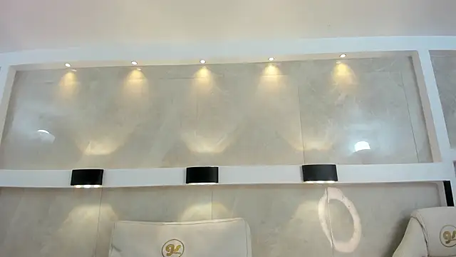 ankara brownn online show from 11/20/25, 06:29