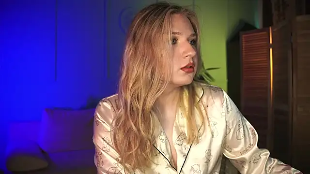 Snapshot of Jes_Solar chatting on 09/21/25, 03:13 Jes Solar online show from 09/21/25, 03:13