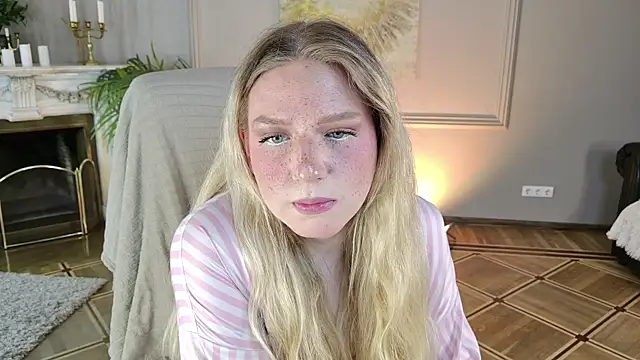 Snapshot of Jes_Solar chatting on 07/05/26, 04:19 Jes Solar online show from 07/05/26, 04:19