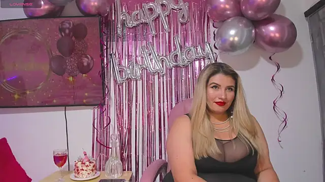 mailyn baker online show from 09/26/25, 01:42