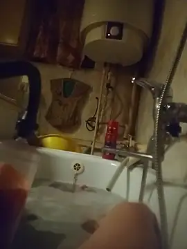 Tomassasdss online show from 11/24/25, 04:34