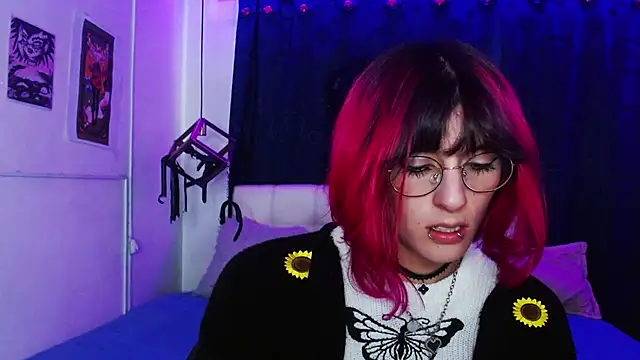 goth minerva online show from 11/09/25, 01:31