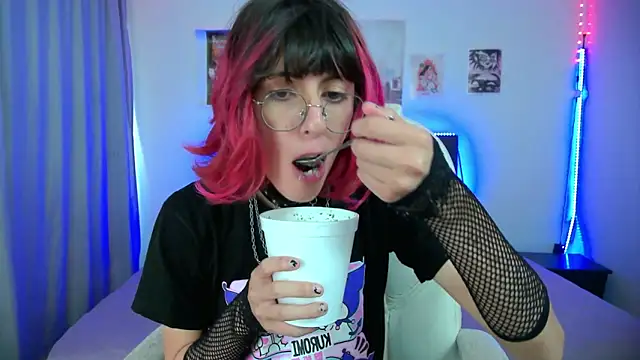 goth minerva online show from 01/11/26, 01:38