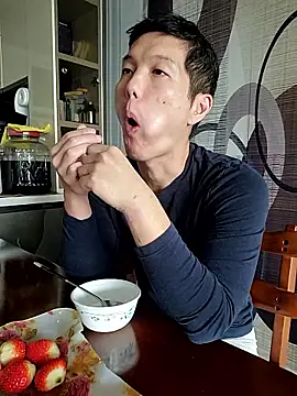 woonee827372 online show from 11/23/25, 01:49