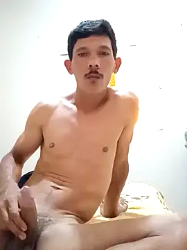 Marcos2402mf online show from 04/17/26, 04:32