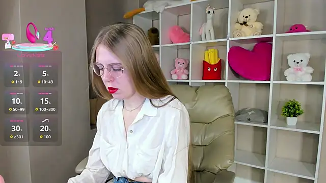 Snapshot of Joann_Shermann chatting on 10/07/25, 01:14 Joann Shermann online show from 10/07/25, 01:14