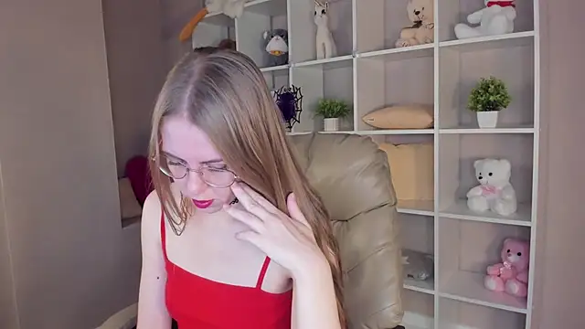 Snapshot of Joann_Shermann chatting on 11/04/25, 01:16 Joann Shermann online show from 11/04/25, 01:16