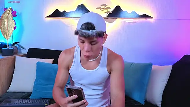 Almiboys online show from 04/22/26, 11:06