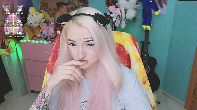 Manuela unicorn online show from 11/06/25, 08:21