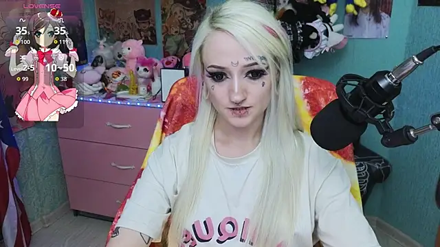 Manuela unicorn online show from 06/10/26, 08:52