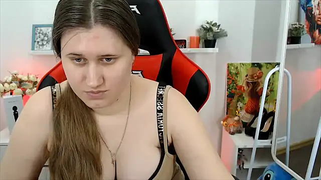 Snapshot of Lucky_Lana chatting on 03/20/25, 05:46 Lucky Lana online show from 03/20/25, 05:46