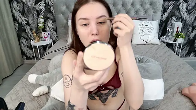 CarolineTenders online show from 01/13/26, 01:22