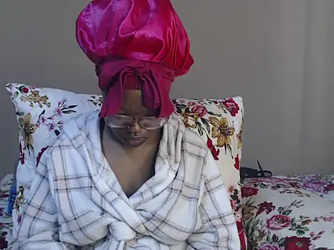 YummyMelanin117 online show from 03/19/26, 12:09