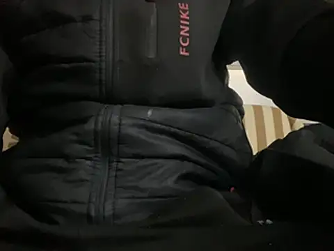 Snapshot of giyasbvnghkgkfk chatting on 04/10/26, 10:09 giyasbvnghkgkfk online show from 04/10/26, 10:09