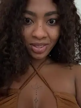 Snapshot of Angel_tammy chatting on 03/01/26, 02:41 Angel tammy online show from 03/01/26, 02:41