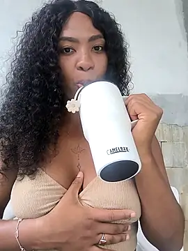 Snapshot of Angel_tammy chatting on 03/20/26, 05:18 Angel tammy online show from 03/20/26, 05:18