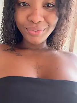 Snapshot of Angel_tammy chatting on 04/12/26, 12:43 Angel tammy online show from 04/12/26, 12:43