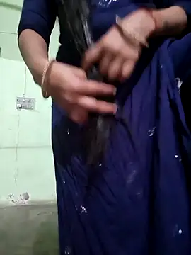 Eshwari Chopra online show from 03/08/26, 03:10