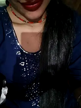 Eshwari Chopra online show from 03/29/26, 04:34