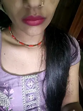 Eshwari Chopra online show from 04/10/26, 03:23