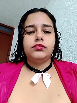 Snapshot of dulcewitch chatting on 10/21/25, 02:07 dulcewitch online show from 10/21/25, 02:07