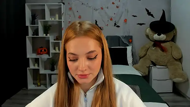 MelanieAlves online show from 11/04/25, 06:40