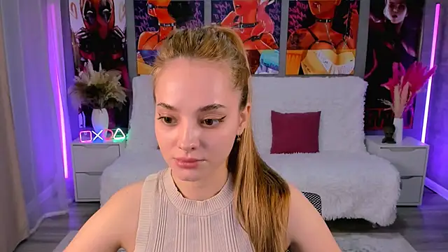 MelanieAlves online show from 11/11/25, 06:30