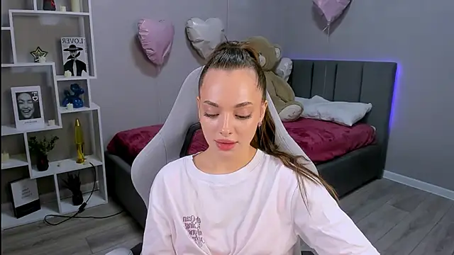 MelanieAlves online show from 03/27/26, 02:28