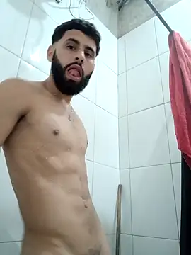 Snapshot of leonan66 chatting on 03/18/25, 10:37 leonan66 online show from 03/18/25, 10:37