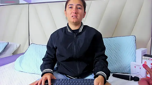 Katha03  online show from 03/17/26, 08:12