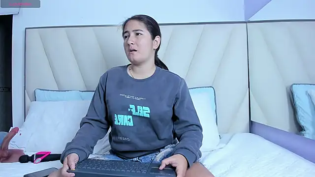 Katha03  online show from 03/27/26, 07:57